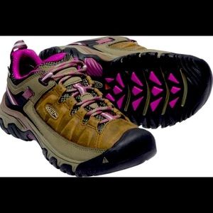 Brand new Keen Targhee III low Women’s